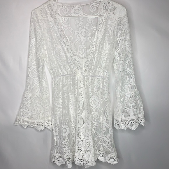 Floral Lace Hollow Crochet swimsuit cover-up - Picture 8 of 11